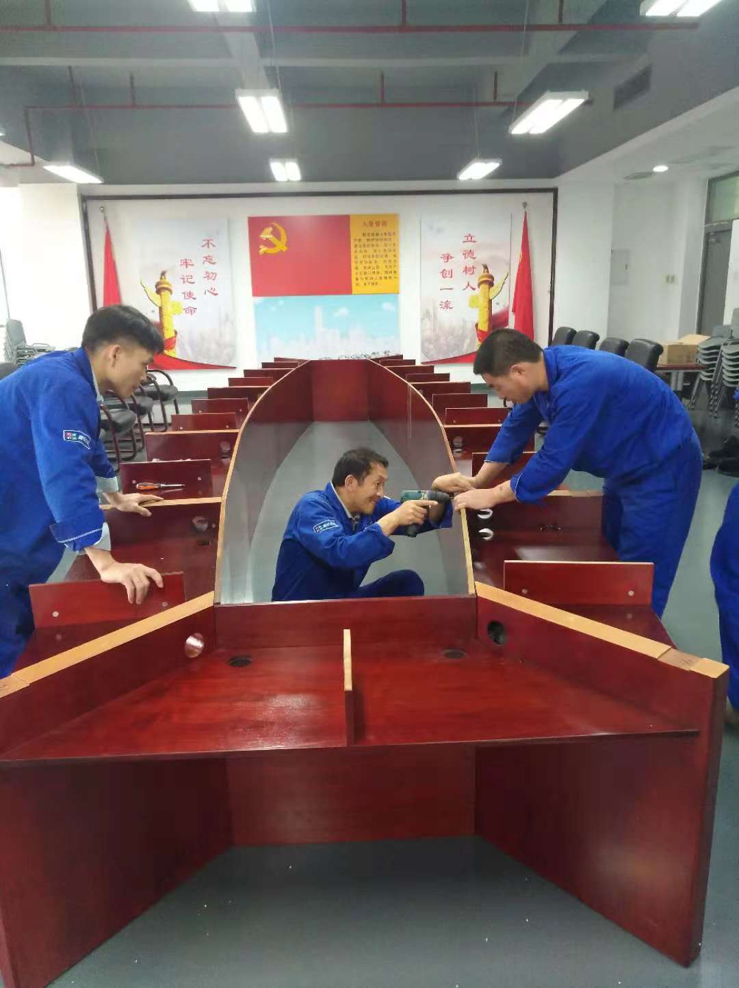 萬家燈火搬家公司告訴你拆除家具的方法！